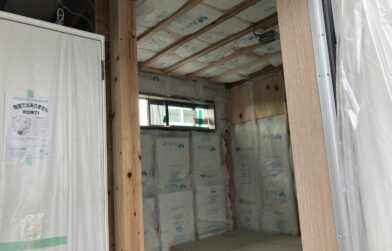 雨音は気になる？トレーラーハウスの屋根はどうなっている？